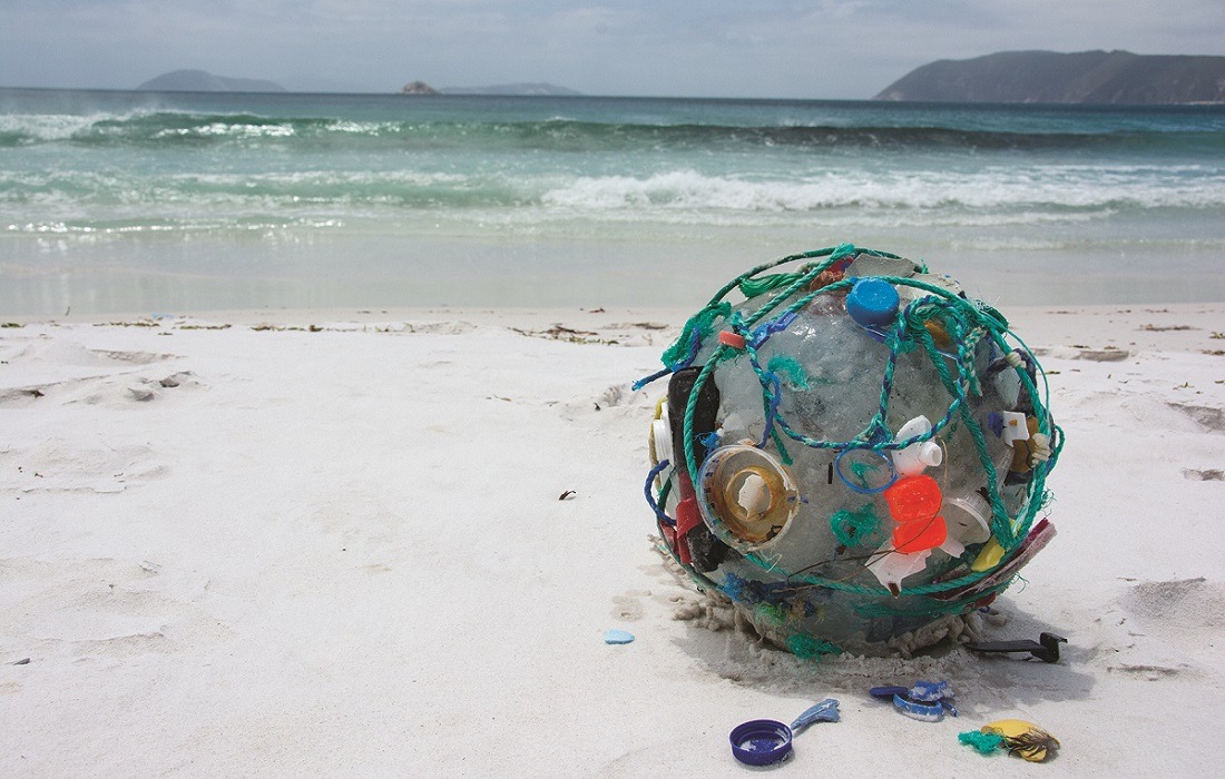 Tim Pearn, Pelagic Plastic, 2014, photo of marine rubbish and ice