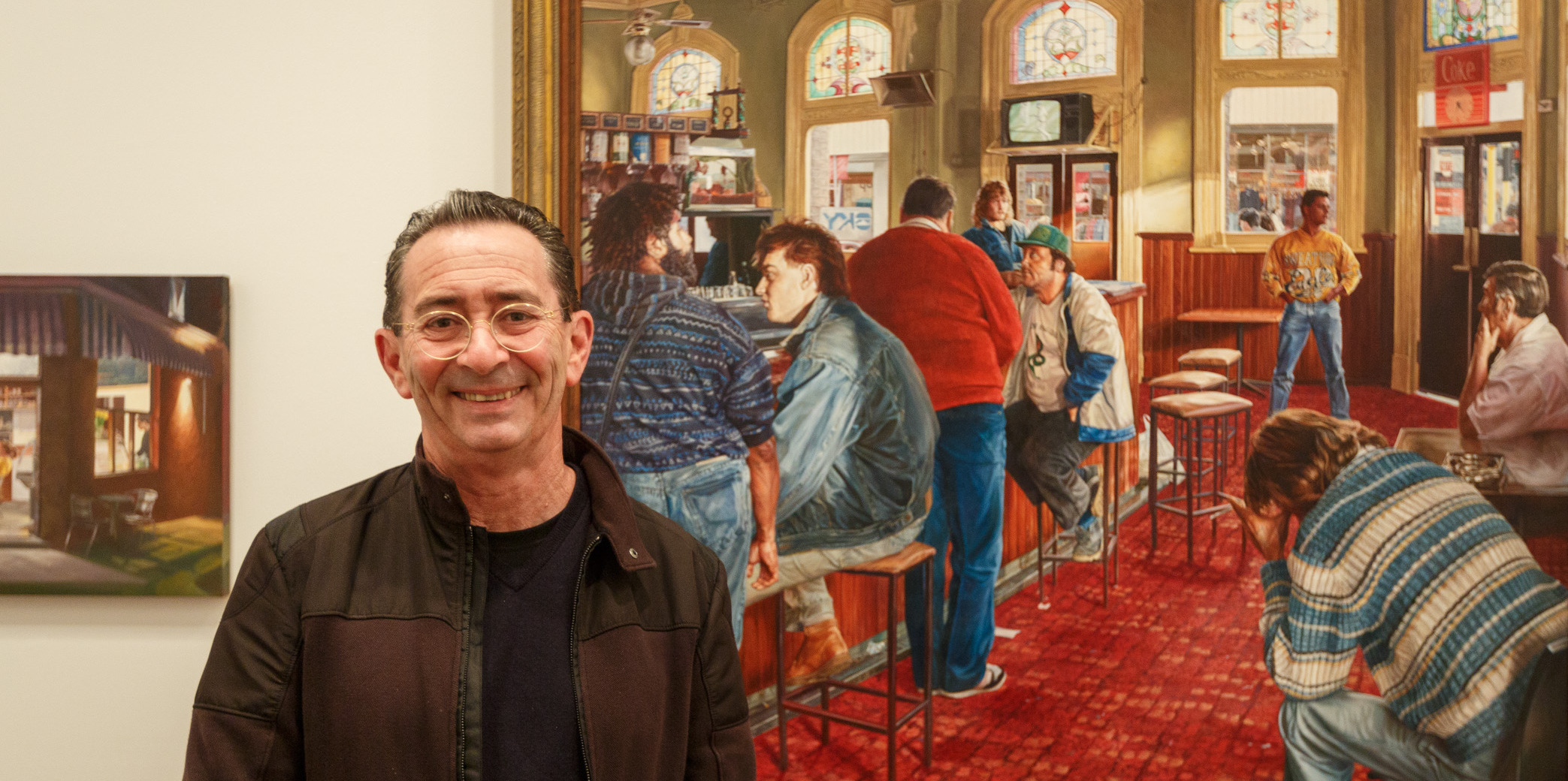 Fremantle realist painter Marcus Beilby paints intimate moments between lovers, friends, colleagues and strangers in iconic Fremantle locations.