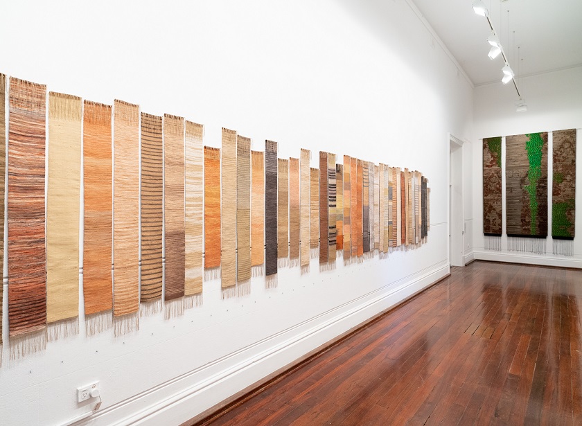 L-R: Liz Williamson, Weaving Eucalypts Project (70 panels) (detail), 2020-2021. Wuthigrai Siriphon, Gleaming Decay No.2, 2021. Photography by Pixel Poetry